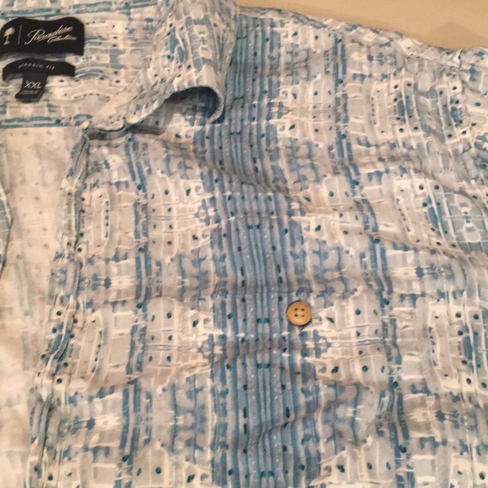 Barely Worn Casual Button Down - image 3